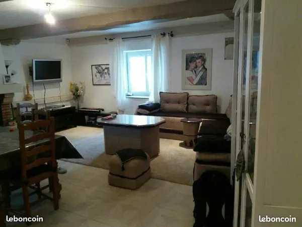 Maison familiale à la campagne