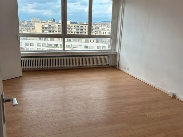 Charmant studio au coeur de Courbevoie