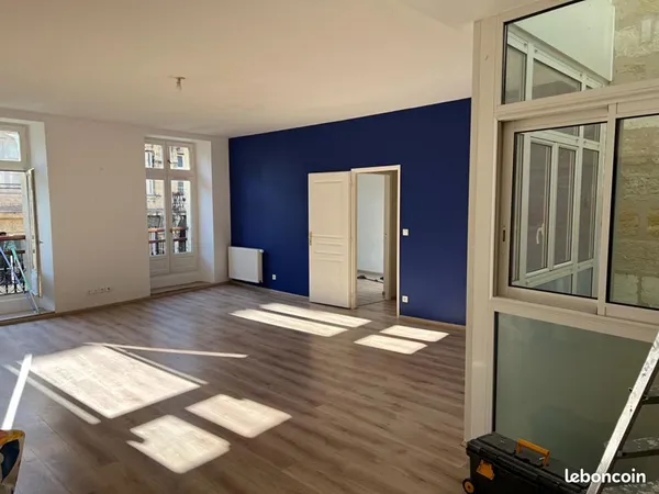 Bureaux 100 m²