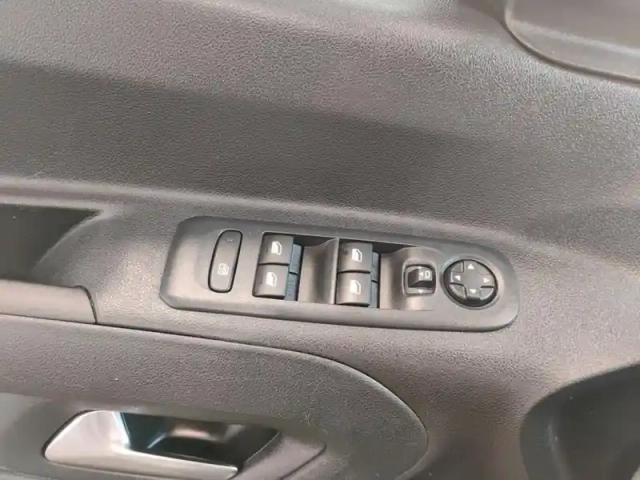 Citroën Berlingo taille m bluehdi 130 s&amp;s bvm6 shine — photo 20