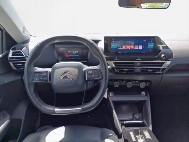 Citroën C4 e- 136 ch automatique — photo 8