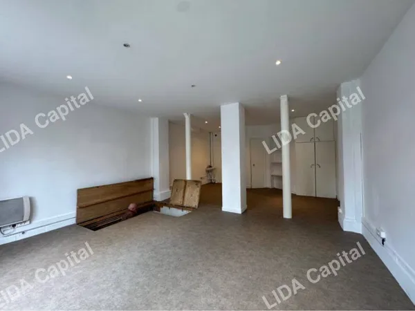 Boutique 54 m²