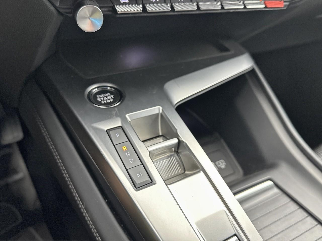 Peugeot 308 puretech 130ch s&s eat8 allure — photo 26