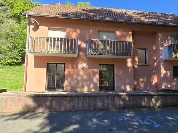Maison 10 pièces 344 m²