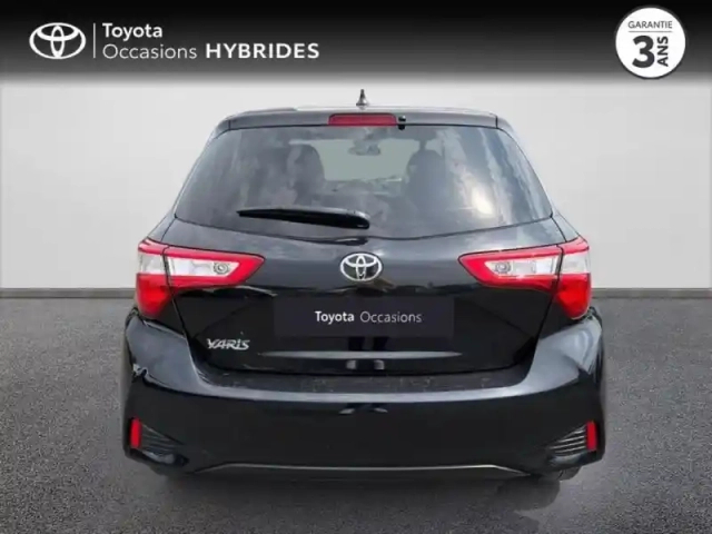 Toyota Yaris 110 vvt-i design 5p — photo 4
