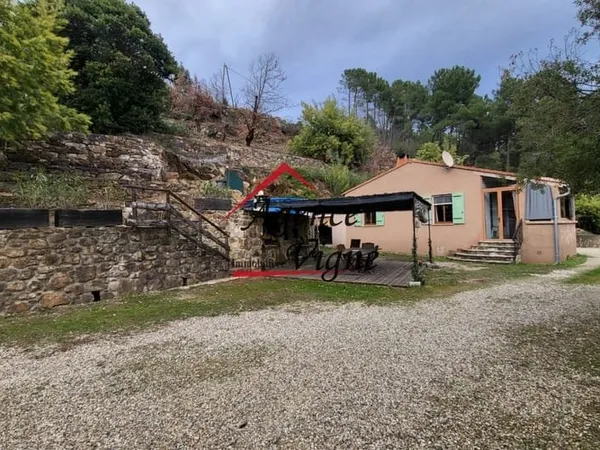 Agréable villa plain-pied prête à vivre