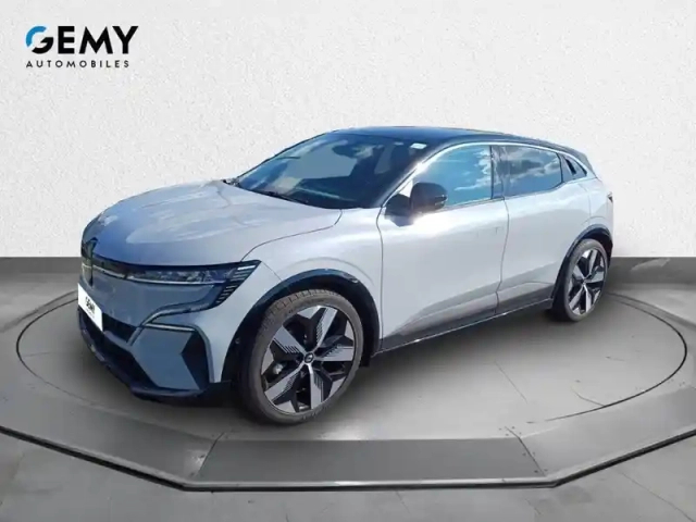 Renault Megane e-tech 220 ch autonomie confort ac22 — photo 43