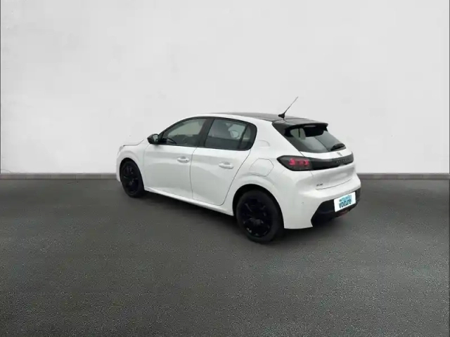 Peugeot 208 puretech 75 s&amp;s bvm5 — photo 32