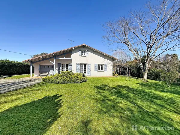 Maison au calme, 3 chambres, grand terrain
