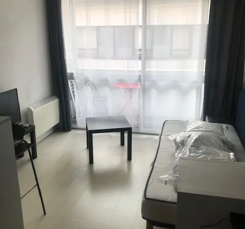 Studio 1 pièce 20 m²