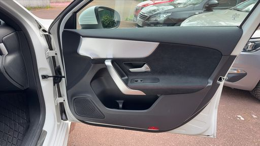 Mercedes Classe A 200 163 7G-DCT - AMG Line – 2021 – 33822 km – Essence – Boîte Automatique — photo 34