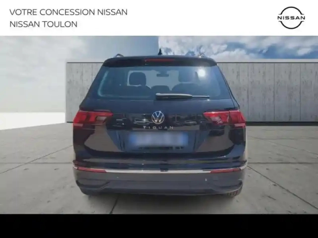 Volkswagen Tiguan 1.5 tsi 150ch life business dsg7 — photo 23