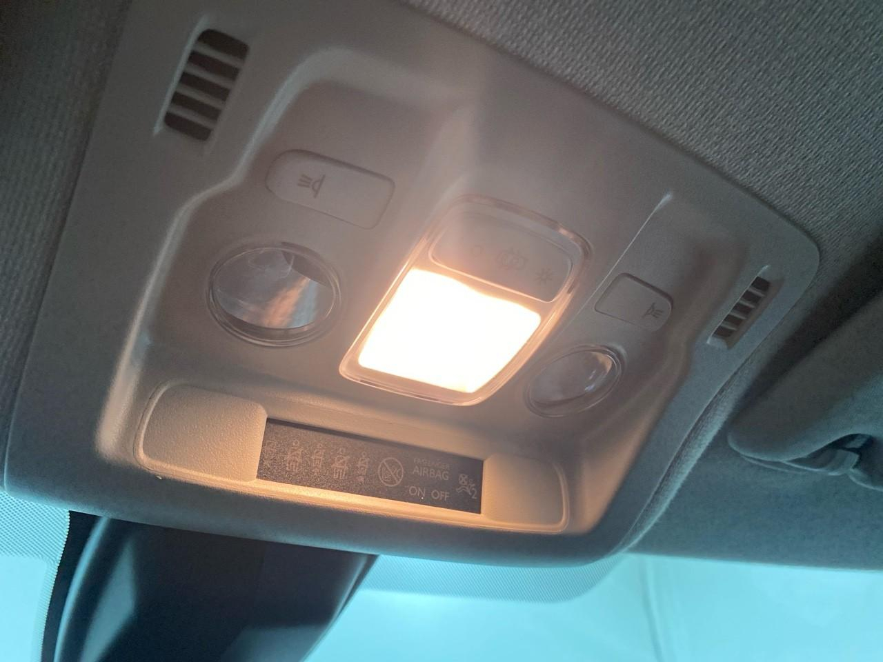Citroën C3 puretech 110 s&s eat6 shine — photo 22