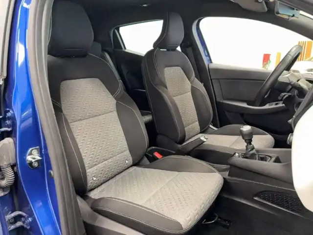 Renault Clio tce 90 - 21n — photo 9