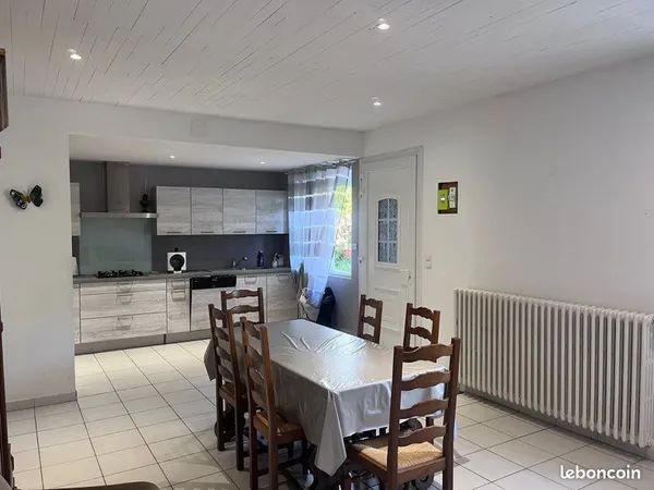 RARE - Appartement 4 pièces avec terrasse, 3 chambres et cave - Aucun travaux