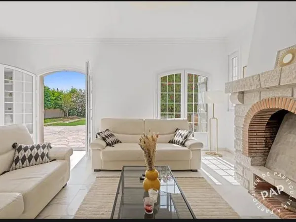 Maison 6 pièces 205 m²