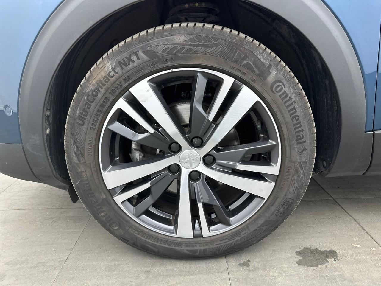 Peugeot 3008 puretech 130ch s&s eat8 allure pack — photo 14