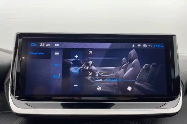 Peugeot 2008 hybrid 145 e-dcs6 — photo 79