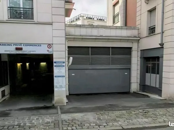 Parking Maisons Alfort