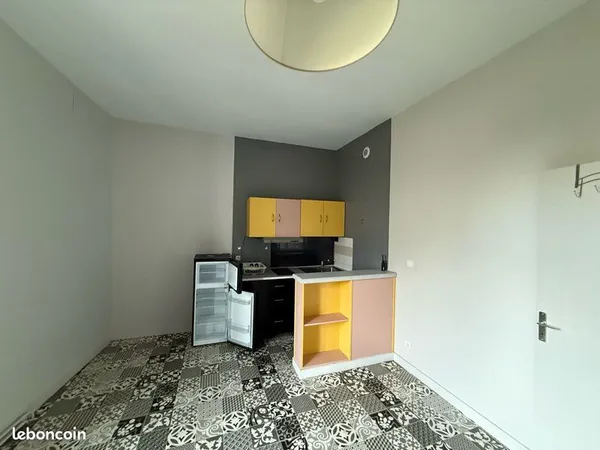 Loue t2 centre ville duplex