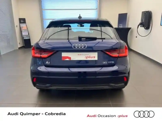 Audi A1 sportback 30 tfsi 110ch advanced s tronic 7 — photo 5