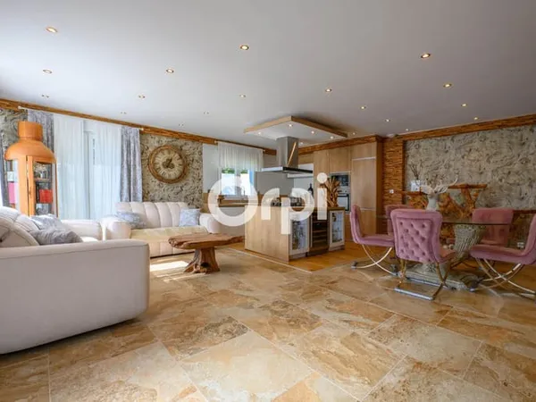 Maison 5 pièces 115 m²