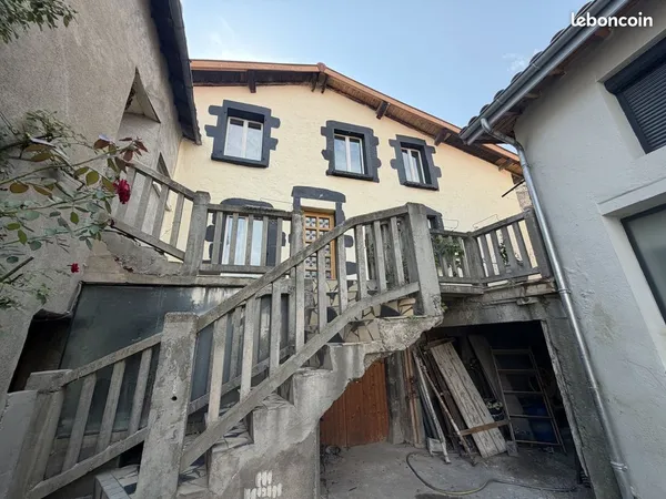 Maison 6 pièces 160 m²