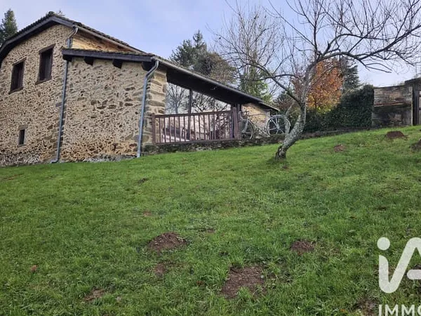 Maison 2 pièces 140 m²