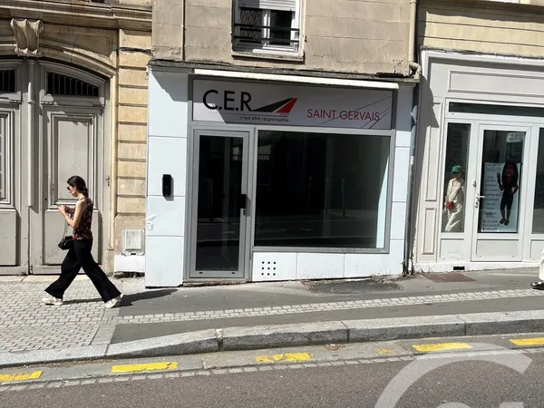 Local commercial 31 m²