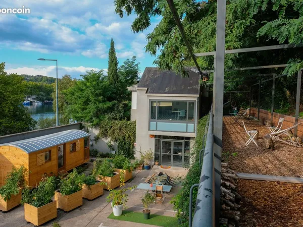 Coworking entre Lyon 4, Lyon 9 et Caluire-et-Cuire