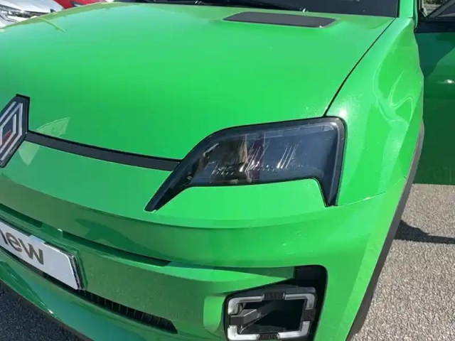 Renault 5 renault  e-tech electrique 10 ch autonomie confort — photo 22