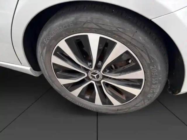 Mercedes Classe A 180 136ch style line — photo 11