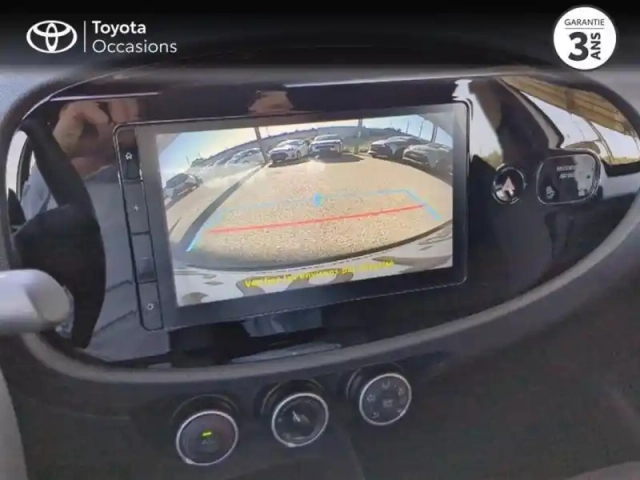 Toyota Aygo x 1.0 vvt-i 72ch dynamic my24 — photo 7
