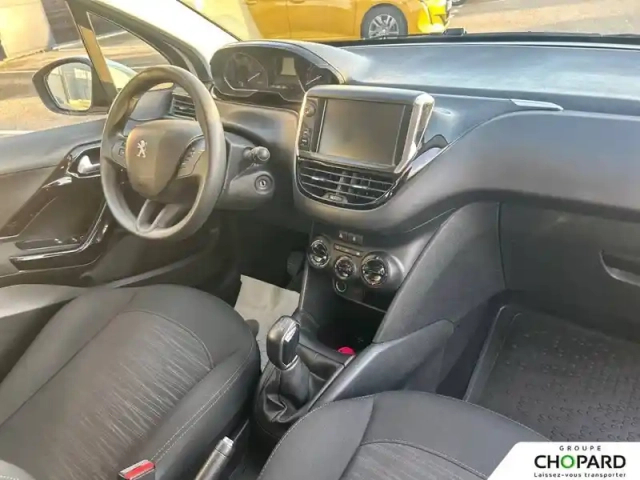 Peugeot 208 affaire bluehdi 100 s&amp;s bvm5 — photo 13