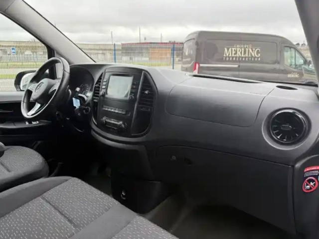 Mercedes Vito 114 cdi fourgon compact — photo 12