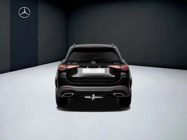 Mercedes Glc 300 e  hybrid eq 4matic am — photo 4