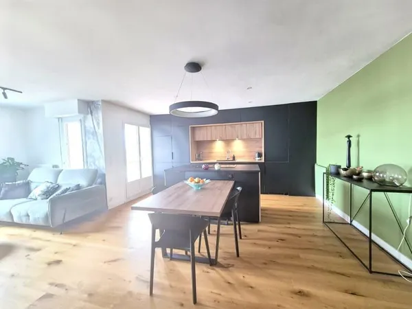 Appartement T4 entièrement rénové à Saint-Herblain !