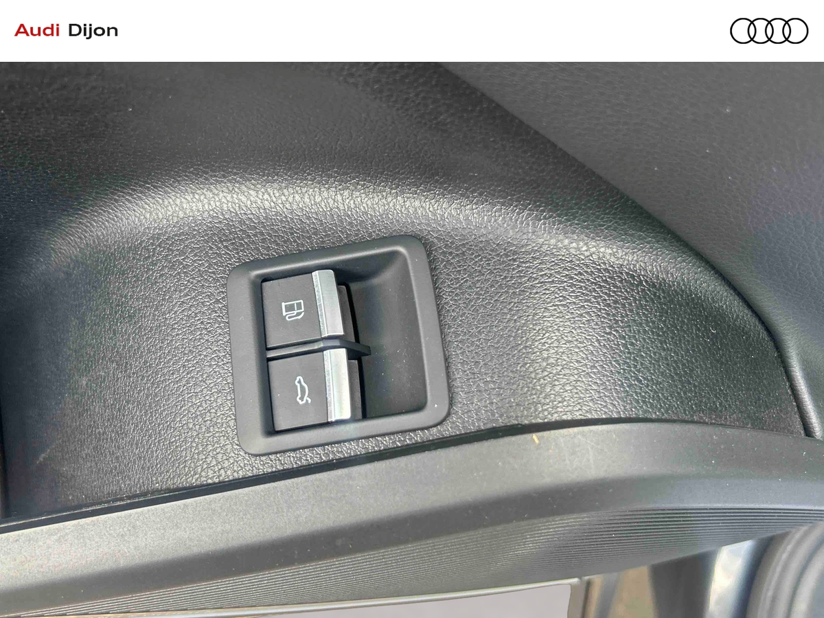 Audi Q5 Sportback 50 TFSIe 299 S tronic 7 Quattro — photo 19