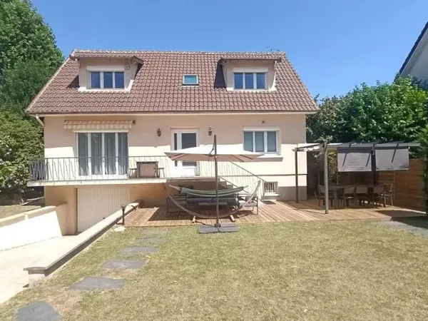 Vends Maison 130m² Creteil