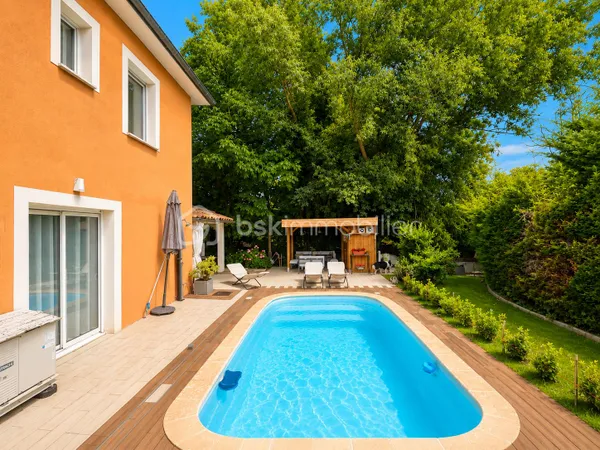 Maison 6 pièces 120 m²