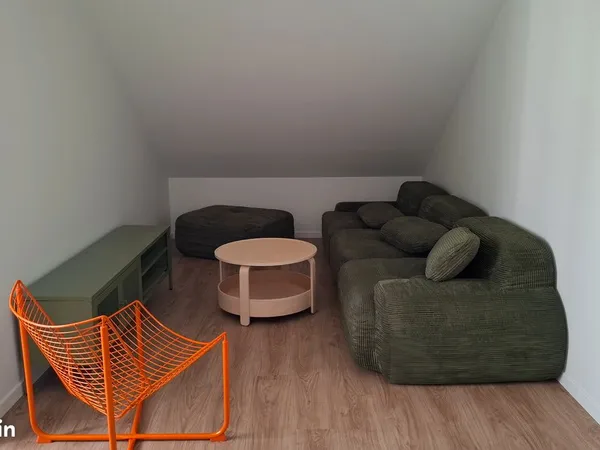 ANNONCE COLOC (en cours d'aménagement) : Coloc T5 Meublé 100 m² - loyer 395/mois - Rodez (12)