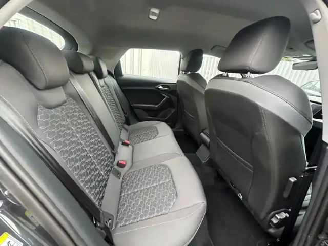 Audi A1 sportback 30 tfsi 116 ch s tronic 7 — photo 25