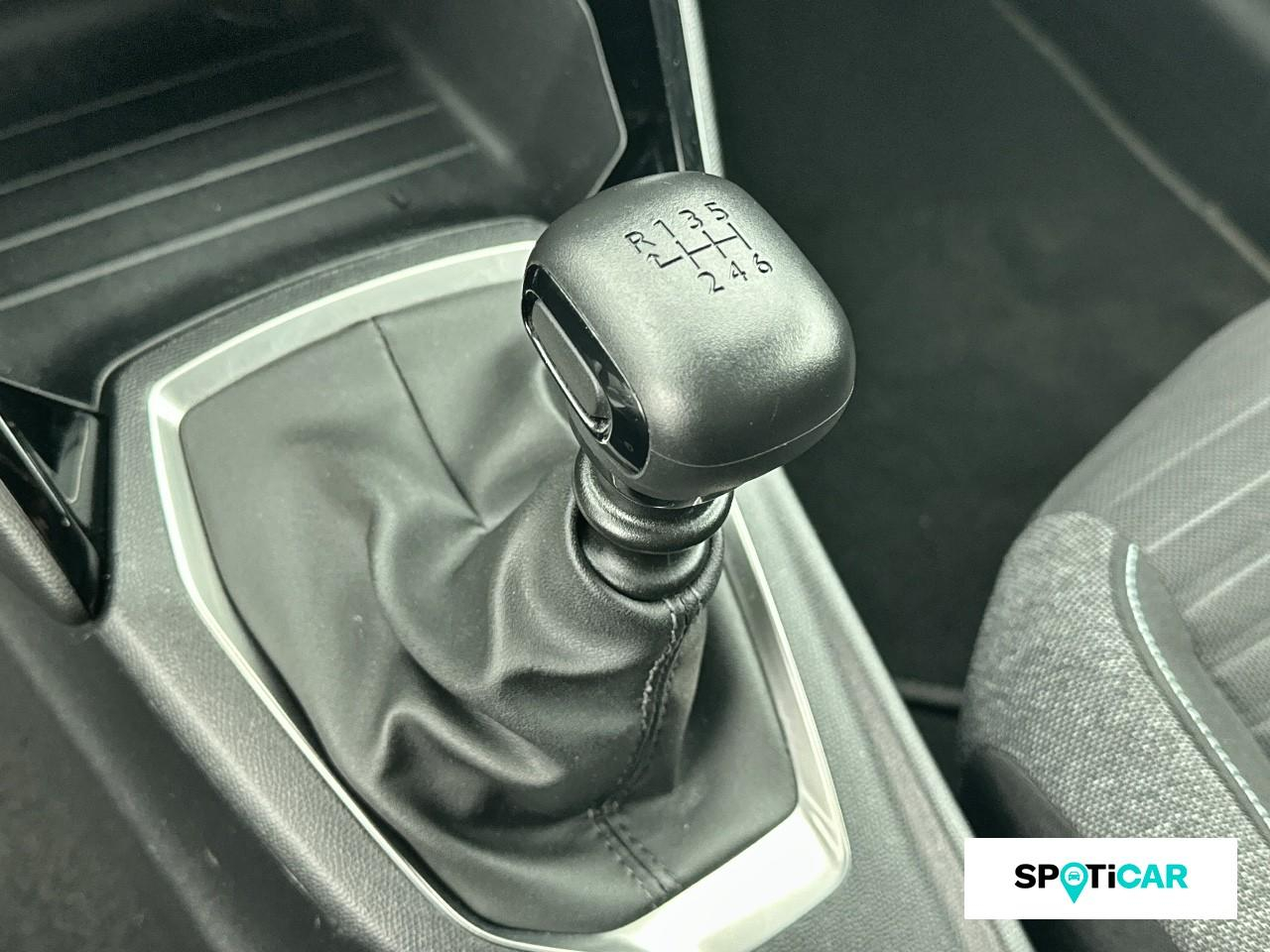 Peugeot 208 1.2 puretech 100ch s&s style 118g — photo 14