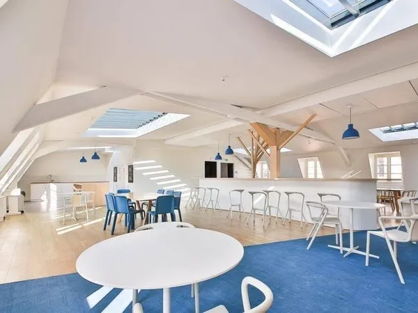 Bureau 1875 m²