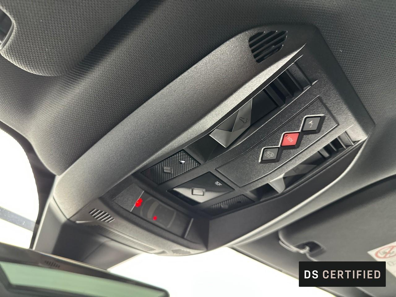 Ds Ds 7 crossback crossback hybride e-tense 300 eat8 4x4 performance — photo 37