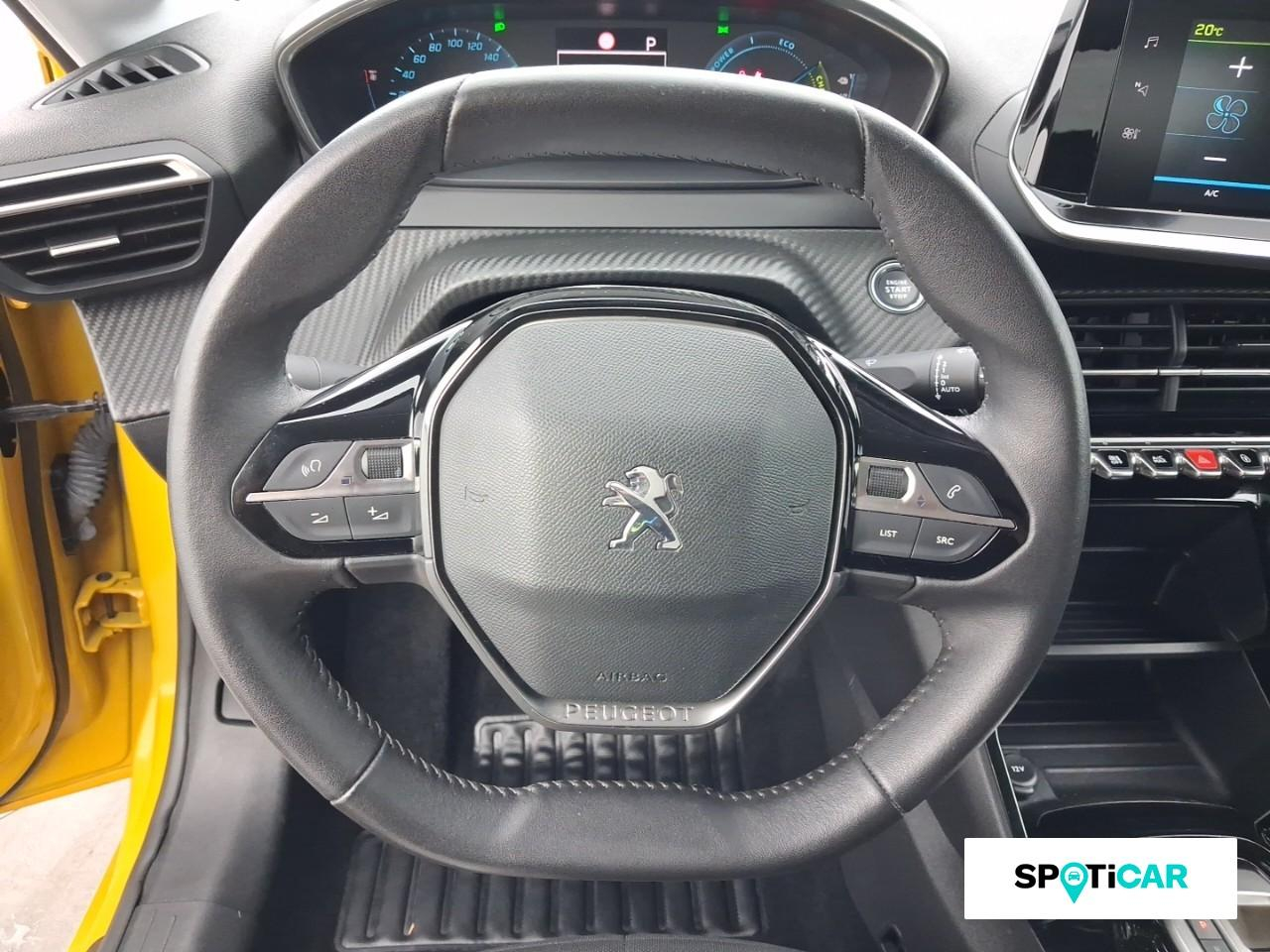 Peugeot 208 e-208 136ch style — photo 12