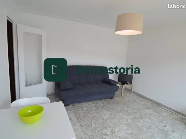 Studio 1 pièce 32 m²