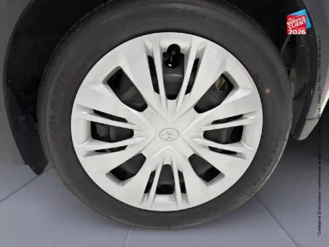 Toyota Aygo x 1.0 vvt-i 72ch dynamic my23 — photo 10