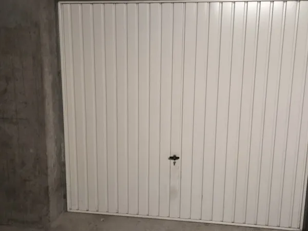 Parking 13 m²