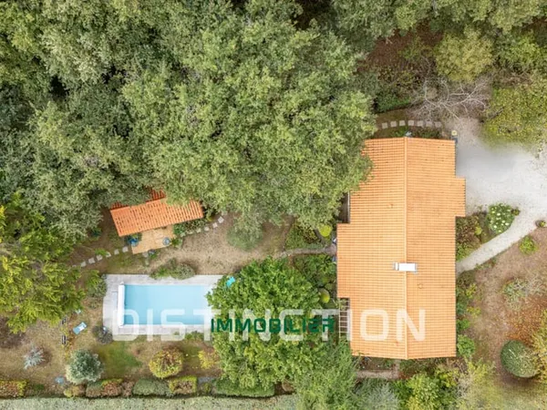 PORNIC - MAISON 115M2 - PISCINE - STUDIO - TERRAIN 2000M2